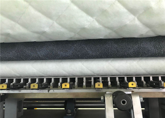 Zwakke trillingen 96 inch Commercial Quilting Machine voor Comforter