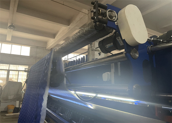 3 naalden Automatische snelheid Quilting Machine 500 - 1400 Rpm Voor bekleding