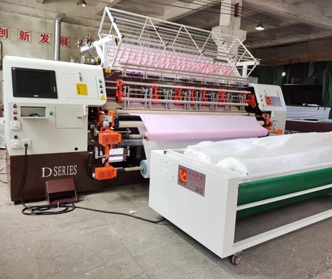 Automatisch Naaiend 2 Rijen 94 Duim Industriële het Watteren Machine