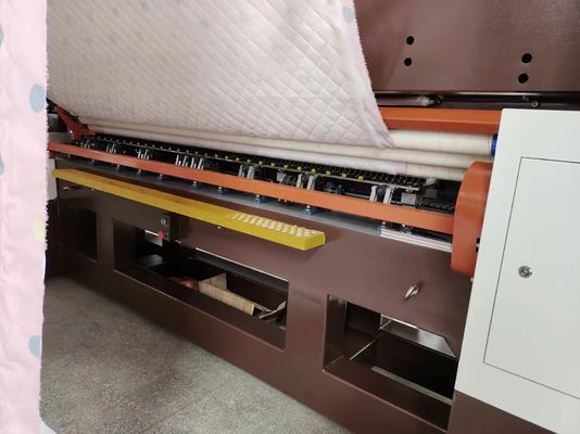 Automatisch Naaiend 2 Rijen 94 Duim Industriële het Watteren Machine