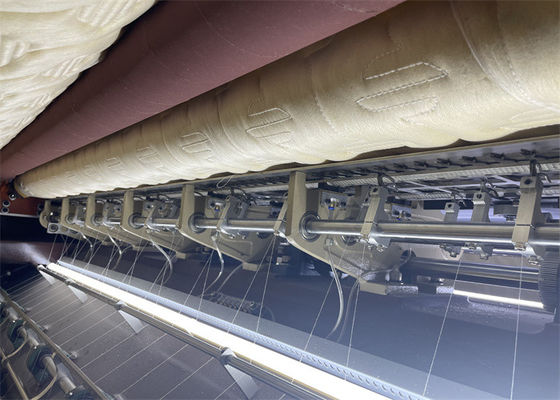 Op maat gemaakte 8 cm Quilting 60-230m/h Twee rijen naald naaldmatras schuimmachine