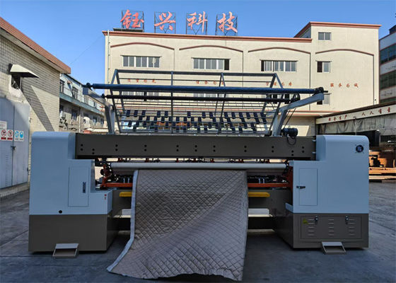 Snelheid 25,4 mm Naaldafstand Zware industriële quiltmachine
