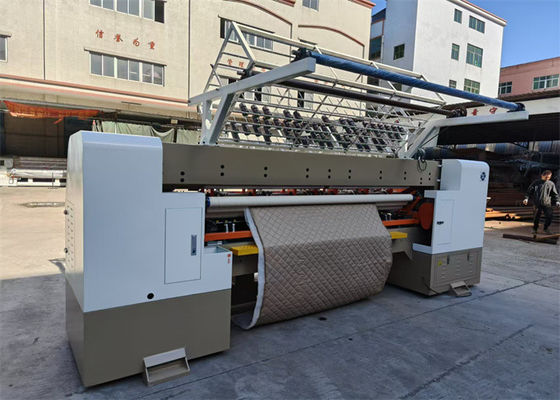 3-rij fabriek Quilting Machine met een productiesnelheid van 60-280m/m