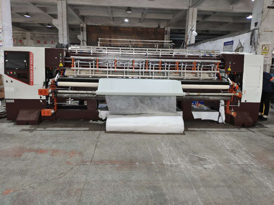 128 inch multi-naald quilting apparatuur voor beddenproducten met 1400rpm snelheid