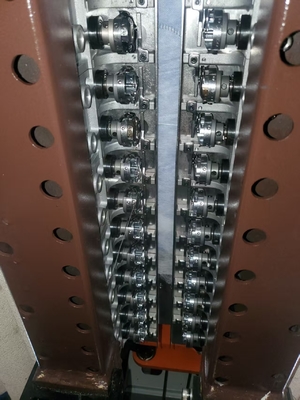 1400RPM 240CM Breedte Hoge Snelheid Gecomputeriseerde Multi-Naald Quilter met Roterende Haak​