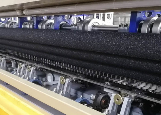 Commerciële 1000 RPM 2M Computerized Quilting Machine voor jassen