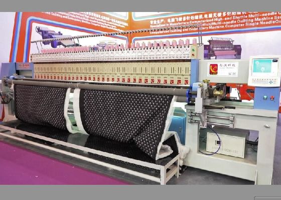 320CM Multi Hoofd het Watteren Borduurwerkmachine voor Zakken 160CM 210CM 240CM 280CM